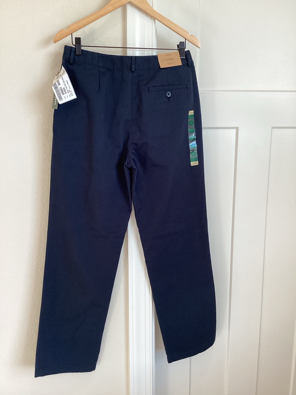 LL Bean Classic Fit Pants Wrinkle Free Cotton New Size 8 Regular Navy - Picture 4 of 9